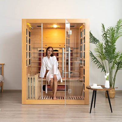Infravermelho do sistema e sala dobro da sauna da madeira do vapor para o uso da família