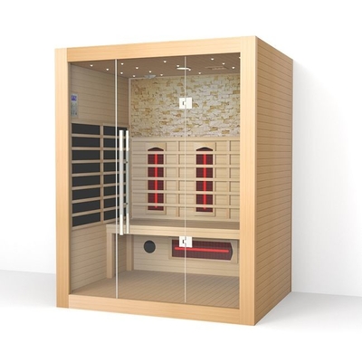Pessoa interna de madeira seca da sala 3 da sauna do espectro completo canadense da cicuta