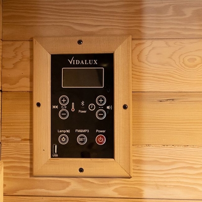 Baixo EMF da sauna infravermelha interna de madeira da pessoa 1750W 2