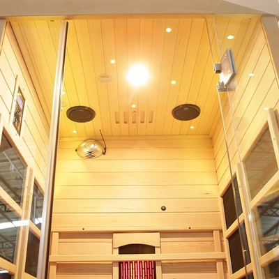 Sauna infravermelha distante de vidro moderada transparente 0°C - variação da temperatura 65°C de funcionamento
